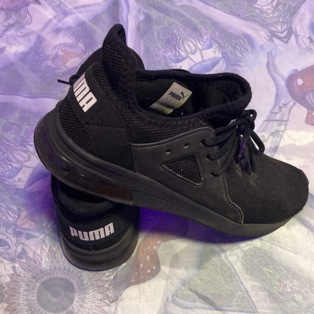PUMA Electron Sneakers Size 10.5